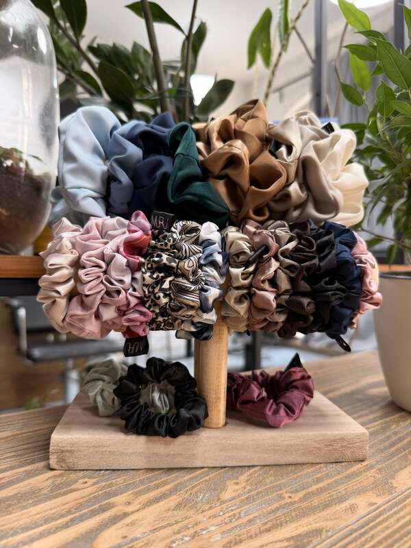 Úzké scrunchie gumičky